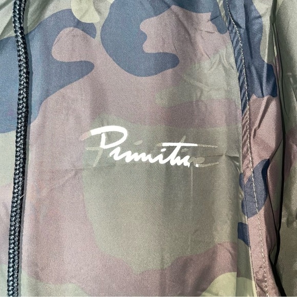 Primitive Army Camo Hooded Windbreaker Full Zip Pockets Men’s Medium - Picture 4 of 9